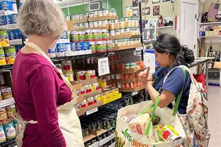 Neighborhood Food Pantry Sees Spike in Donations